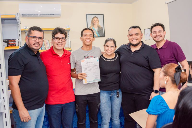  <div class='credito_fotos'>Foto: Karla Reis &nbsp;&nbsp;|&nbsp;&nbsp; <a href='/midias/2025/originais/8092_4874d336-8b67-fdb4-06f3-981cbd5a4cd5.jpg' download><i class='fa-solid fa-download'></i> Download</a></div>