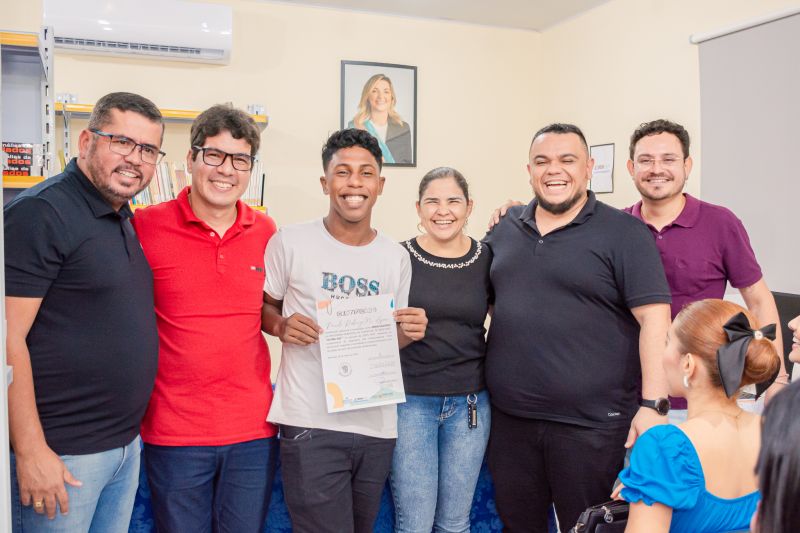  <div class='credito_fotos'>Foto: Karla Reis &nbsp;&nbsp;|&nbsp;&nbsp; <a href='/midias/2025/originais/8092_68f69bbf-dde1-d97b-60c1-91c6b036e631.jpg' download><i class='fa-solid fa-download'></i> Download</a></div>