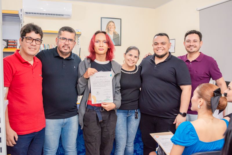  <div class='credito_fotos'>Foto: Karla Reis &nbsp;&nbsp;|&nbsp;&nbsp; <a href='/midias/2025/originais/8092_9a8e7224-b14e-9a0e-cba7-2f7f085a883f.jpg' download><i class='fa-solid fa-download'></i> Download</a></div>