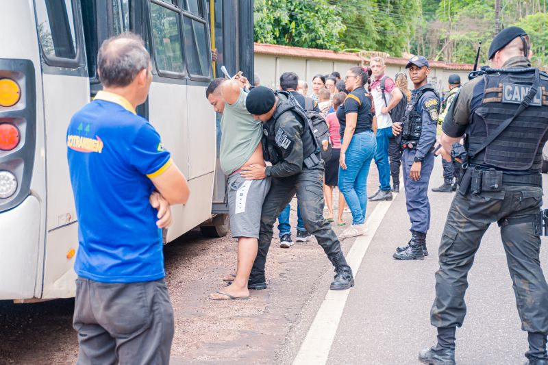  <div class='credito_fotos'>Foto: Karla Reis &nbsp;&nbsp;|&nbsp;&nbsp; <a href='/midias/2025/originais/8105_4e2701f2-3dfc-b240-a27e-562036090d6a.jpg' download><i class='fa-solid fa-download'></i> Download</a></div>