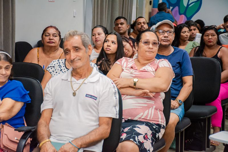  <div class='credito_fotos'>Foto: Karla Reis &nbsp;&nbsp;|&nbsp;&nbsp; <a href='/midias/2025/originais/8110_5c8f75e3-a957-8c53-ccfd-d3e13400e1f1.jpg' download><i class='fa-solid fa-download'></i> Download</a></div>