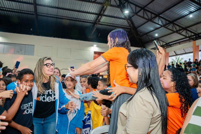  <div class='credito_fotos'>Foto: Karla Reis &nbsp;&nbsp;|&nbsp;&nbsp; <a href='/midias/2025/originais/9115_519e5628-11ef-7438-460d-f25e0dbb3c35.jpg' download><i class='fa-solid fa-download'></i> Download</a></div>