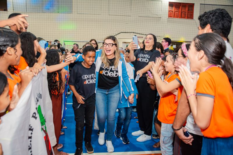  <div class='credito_fotos'>Foto: Karla Reis &nbsp;&nbsp;|&nbsp;&nbsp; <a href='/midias/2025/originais/9115_6df1e103-45c2-a526-6bd4-fc55fcff3e0a.jpg' download><i class='fa-solid fa-download'></i> Download</a></div>