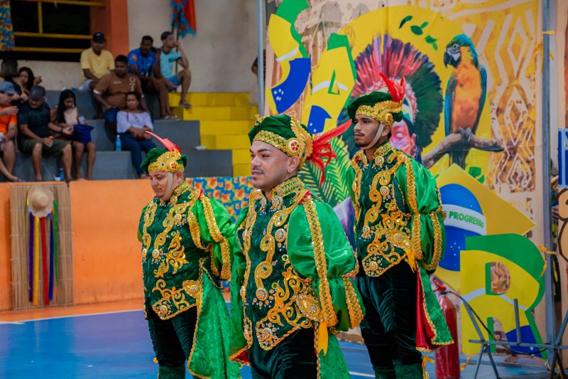  <div class='credito_fotos'>Foto: Karla Reis &nbsp;&nbsp;|&nbsp;&nbsp; <a href='/midias/2025/originais/9135_89e6c667-bf2a-42e2-dd97-837624717dff.jpg' download><i class='fa-solid fa-download'></i> Download</a></div>