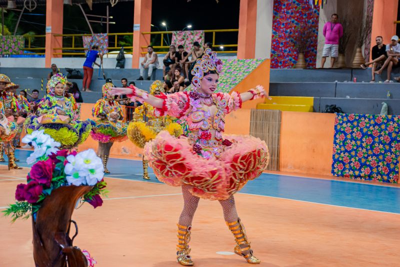  <div class='credito_fotos'>Foto: Karla Reis &nbsp;&nbsp;|&nbsp;&nbsp; <a href='/midias/2025/originais/9135_fc15522e-15a0-aff9-fae4-40431b7a95bd.jpg' download><i class='fa-solid fa-download'></i> Download</a></div>