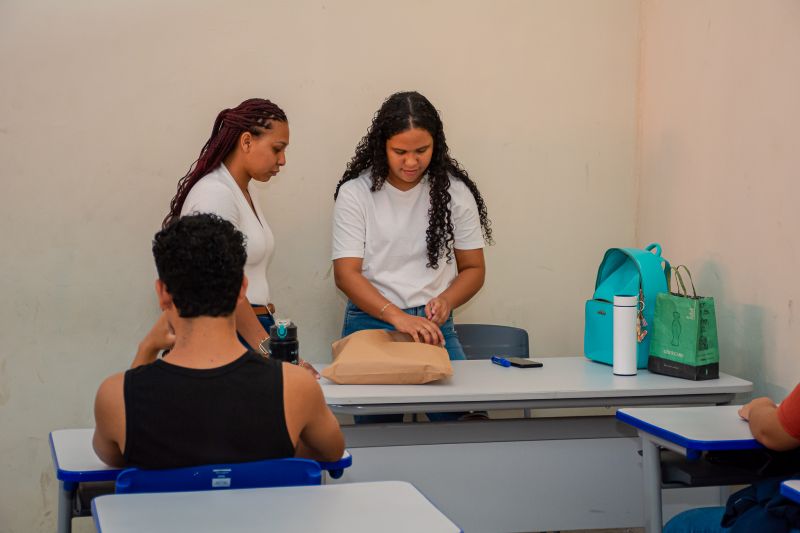  <div class='credito_fotos'>Foto: Karla Reis &nbsp;&nbsp;|&nbsp;&nbsp; <a href='/midias/2025/originais/9164_1d3dbec9-c952-185f-f597-8cfaaf44b2c9.jpg' download><i class='fa-solid fa-download'></i> Download</a></div>