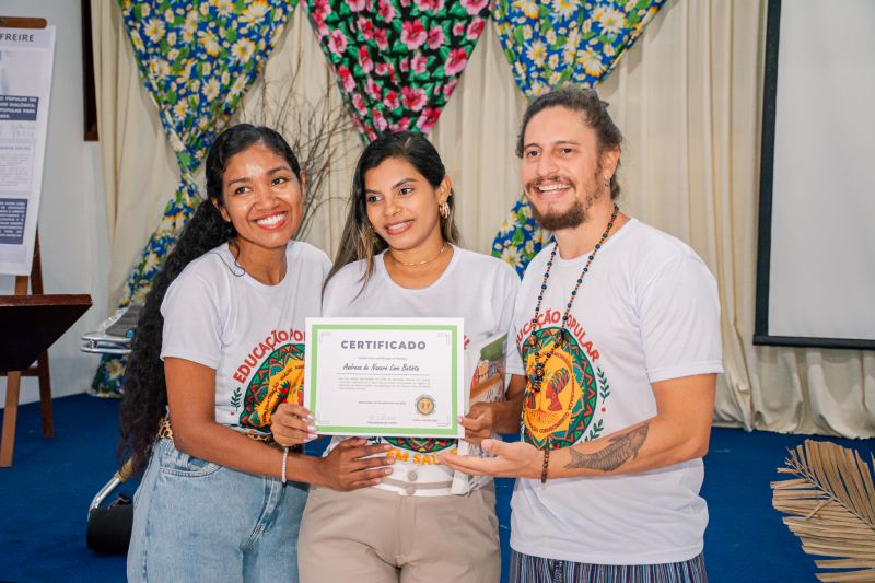  <div class='credito_fotos'>Foto: Karla Reis &nbsp;&nbsp;|&nbsp;&nbsp; <a href='/midias/2025/originais/9185_a85f6684-bff5-781d-ae16-bb76b83f8f4c.jpg' download><i class='fa-solid fa-download'></i> Download</a></div>