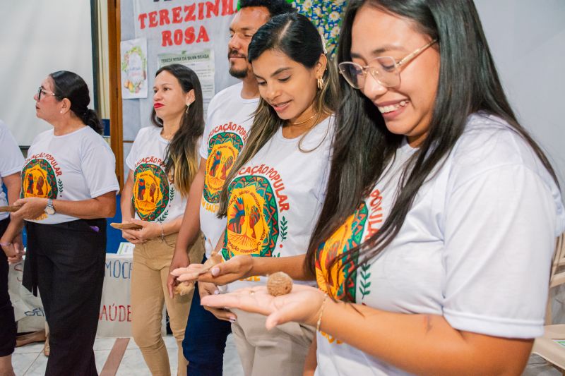  <div class='credito_fotos'>Foto: Karla Reis &nbsp;&nbsp;|&nbsp;&nbsp; <a href='/midias/2025/originais/9185_b2fdd34c-4ed8-5ef8-a65d-f4a579b93009.jpg' download><i class='fa-solid fa-download'></i> Download</a></div>