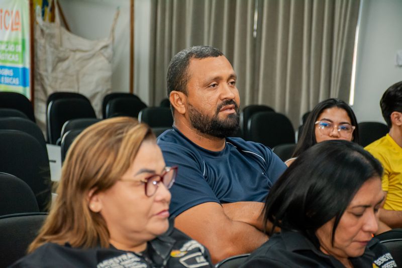  <div class='credito_fotos'>Foto: Karla Reis &nbsp;&nbsp;|&nbsp;&nbsp; <a href='/midias/2025/originais/9186_c7500a17-64f2-ca65-7b2e-14c15a2bb658.jpg' download><i class='fa-solid fa-download'></i> Download</a></div>