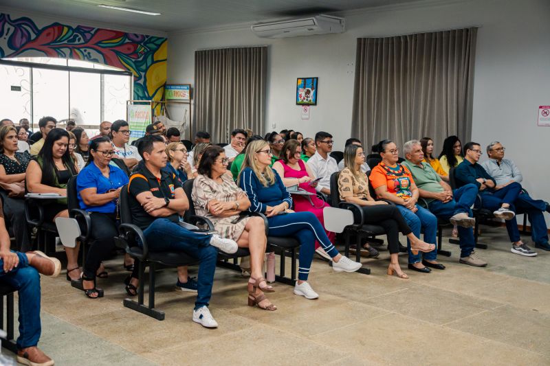  <div class='credito_fotos'>Foto: Karla Reis &nbsp;&nbsp;|&nbsp;&nbsp; <a href='/midias/2025/originais/9192_cf83b16d-f302-14ab-a80c-031c1487a4d0.jpg' download><i class='fa-solid fa-download'></i> Download</a></div>