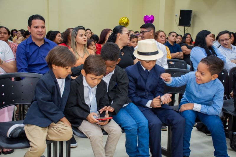  <div class='credito_fotos'>Foto: Karla Reis &nbsp;&nbsp;|&nbsp;&nbsp; <a href='/midias/2025/originais/9195_273141c9-4b8f-fd83-d312-9b6cad9174bf.jpg' download><i class='fa-solid fa-download'></i> Download</a></div>