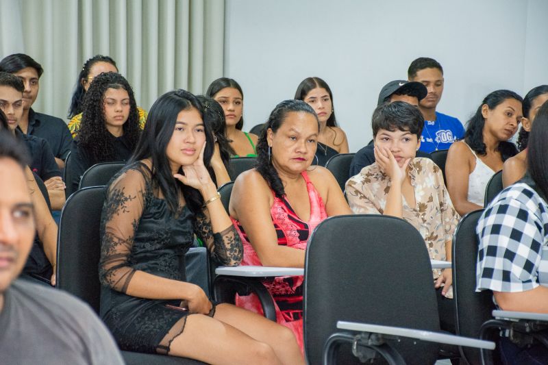  <div class='credito_fotos'>Foto: Karla Reis &nbsp;&nbsp;|&nbsp;&nbsp; <a href='/midias/2025/originais/9197_e48e4317-4e82-8b01-241a-54d7cb36628a.jpg' download><i class='fa-solid fa-download'></i> Download</a></div>