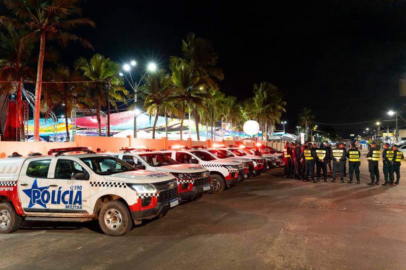 Sassaricando 2025 segue arrastando multidões na segunda noite do maior São João do Pará