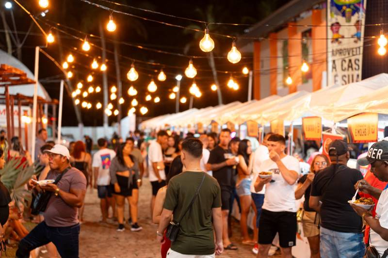Sassaricando 2025 segue arrastando multidões na segunda noite do maior São João do Pará