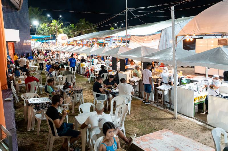 Sassaricando 2025 segue arrastando multidões na segunda noite do maior São João do Pará