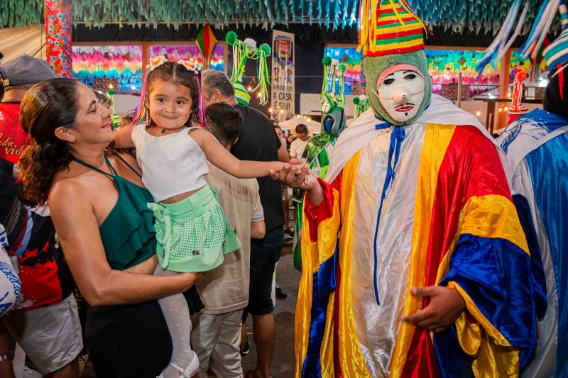 Sassaricando segue animando Benevides em seu terceiro dia de festejo
