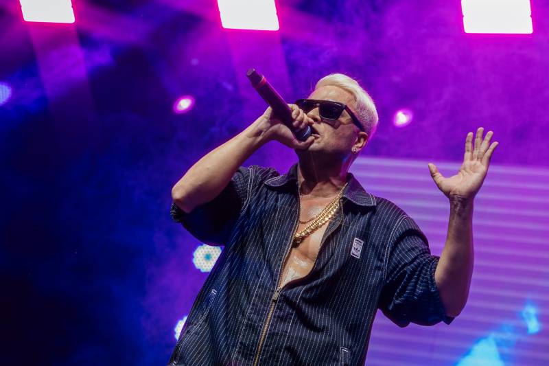 MC Dourado levou o “Rock doido” para a terceira noite do Sassaricando