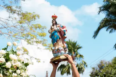notícia: FÉ, TRADIÇÃO E DEVOÇÃO: Benfica Celebra Nossa Senhora da Conceição