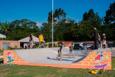 galeria: INAUGURAÇÃO DA PRAÇA DA COHAB