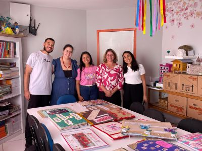 notícia: Benevides recebe visita de pesquisadores do Interdisciplinaridade e Evidências no Debate Educacional (Iede) 
