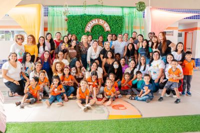 notícia: Educação de qualidade gera atração positiva: alunos do Curso de Pedagogia da UFPA visitam CMEI Berço da Liberdade e SEMED