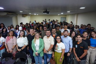 notícia: Benevides impulsiona juventude com curso de Empreendedorismo Digital