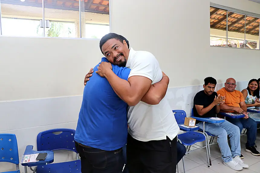 Semana pedag´gico  Escola St Luzia <div class='credito_fotos'>Foto: Márcio Souza &nbsp;&nbsp;|&nbsp;&nbsp; <a href='/midias/2026/originais/20260116142113-GF00009264-F00109216.webp' download><i class='fa-solid fa-download'></i> Download</a></div>