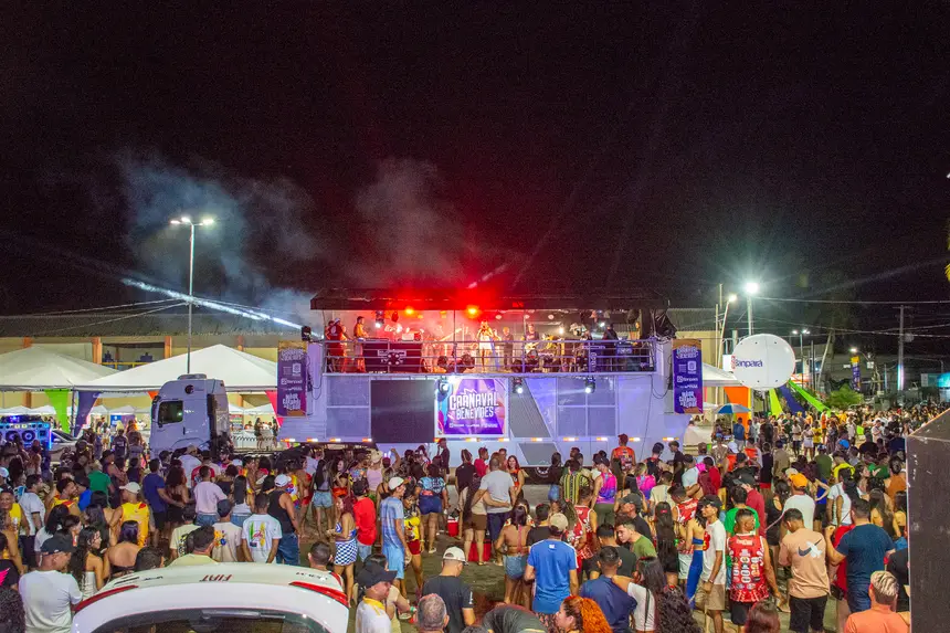  <div class='credito_fotos'>Foto: Karla Reis &nbsp;&nbsp;|&nbsp;&nbsp; <a href='/midias/2026/originais/20260216025113-GF00009307-F00111085.webp' download><i class='fa-solid fa-download'></i> Download</a></div>