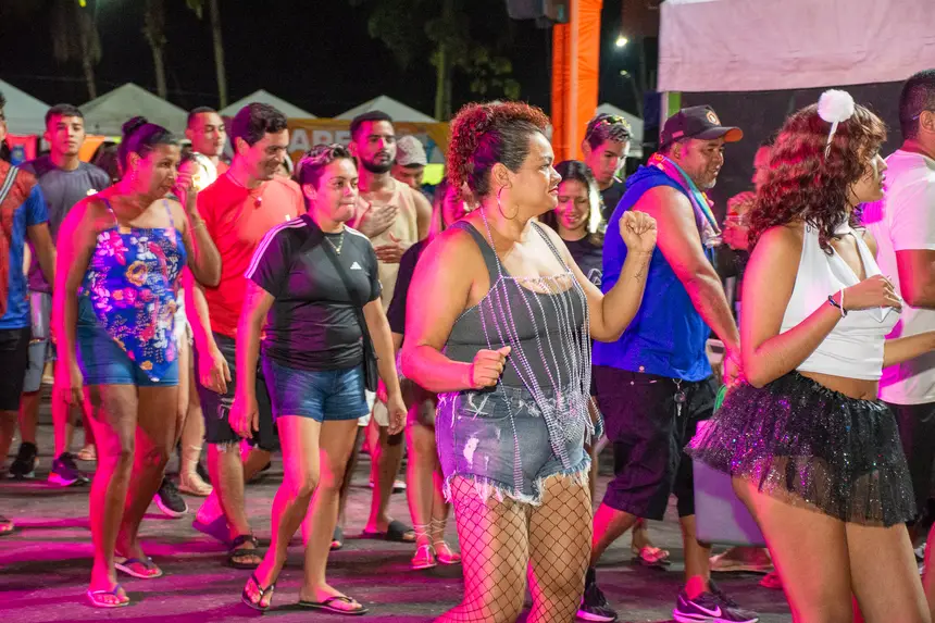  <div class='credito_fotos'>Foto: Karla Reis &nbsp;&nbsp;|&nbsp;&nbsp; <a href='/midias/2026/originais/20260219041850-GF00009314-F00111621.webp' download><i class='fa-solid fa-download'></i> Download</a></div>