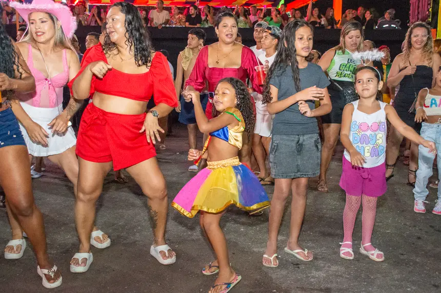  <div class='credito_fotos'>Foto: Karla Reis &nbsp;&nbsp;|&nbsp;&nbsp; <a href='/midias/2026/originais/20260219041911-GF00009314-F00111642.webp' download><i class='fa-solid fa-download'></i> Download</a></div>