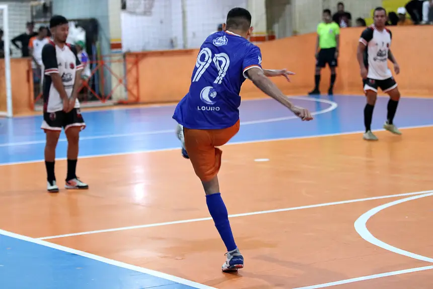  <div class='credito_fotos'>Foto: Márcio Souza &nbsp;&nbsp;|&nbsp;&nbsp; <a href='/midias/2026/originais/20260402010445-GF00009367-F00114012.webp' download><i class='fa-solid fa-download'></i> Download</a></div>