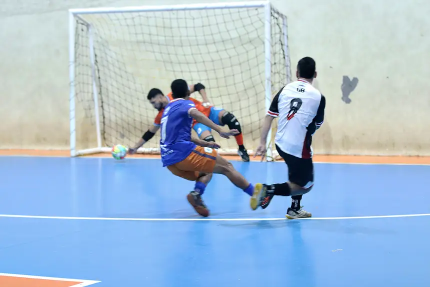  <div class='credito_fotos'>Foto: Márcio Souza &nbsp;&nbsp;|&nbsp;&nbsp; <a href='/midias/2026/originais/20260402010501-GF00009367-F00114022.webp' download><i class='fa-solid fa-download'></i> Download</a></div>