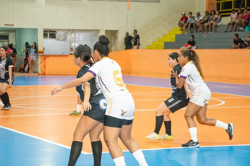  <div class='credito_fotos'>Foto: Karla Reis &nbsp;&nbsp;|&nbsp;&nbsp; <a href='/midias/2026/originais/20260424101024-GF00009383-F00114883.webp' download><i class='fa-solid fa-download'></i> Download</a></div>