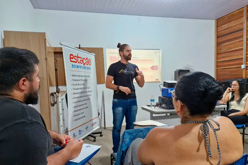  <div class='credito_fotos'>Foto:  &nbsp;&nbsp;|&nbsp;&nbsp; <a href='/midias/2026/originais/20260428230107-GF00009390-F00115150.webp' download><i class='fa-solid fa-download'></i> Download</a></div>