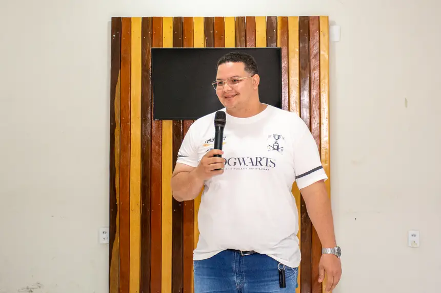  <div class='credito_fotos'>Foto: Karla Reis &nbsp;&nbsp;|&nbsp;&nbsp; <a href='/midias/2026/originais/20260513200417-GF00009404-F00115883.webp' download><i class='fa-solid fa-download'></i> Download</a></div>