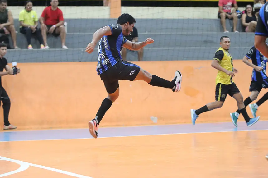  <div class='credito_fotos'>Foto: Márcio Souza &nbsp;&nbsp;|&nbsp;&nbsp; <a href='/midias/2026/originais/20260815144400-GF00009510-F00121244.webp' download><i class='fa-solid fa-download'></i> Download</a></div>