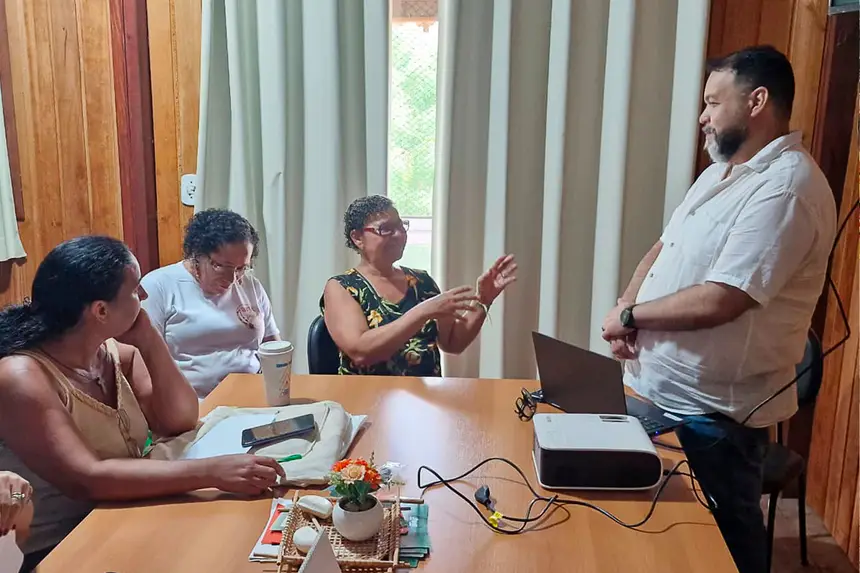  <div class='credito_fotos'>Foto: Márcio Souza &nbsp;&nbsp;|&nbsp;&nbsp; <a href='/midias/2026/originais/20260925171355-GF00009543-F00124173.webp' download><i class='fa-solid fa-download'></i> Download</a></div>
