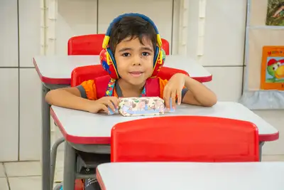 Galeria: VOLTA ÀS AULAS ESCOLAS RAFAEL GOMES E PIRILAMPO