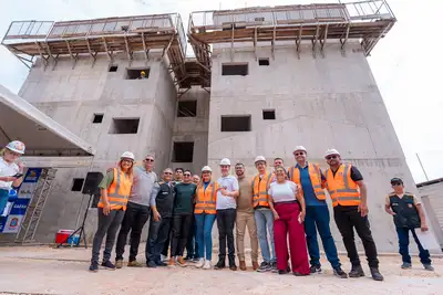 notícia: Ministro e Prefeita vistoriam avanço das obras em complexo habitacional do Minha Casa, Minha Vida em Benevides