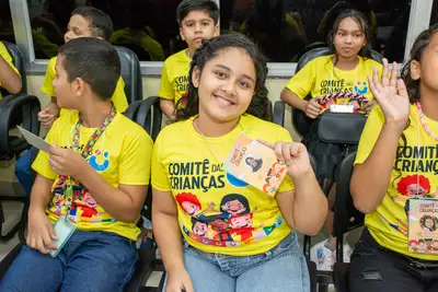 notícia: Integrantes da edição 2026 do Comitê das Crianças de Benevides tomaram posse