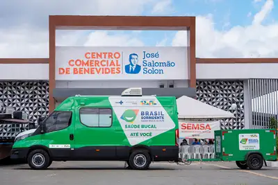 notícia: Prefeitura de Benevides entrega unidade odontológica móvel para ampliar atendimento à população