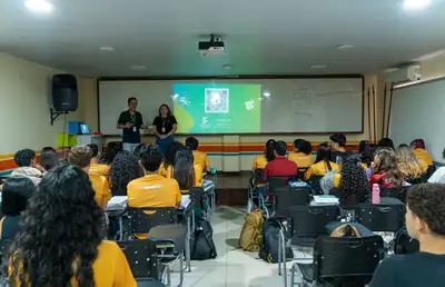galeria: FEIRA VOCACIONAL DA JUVENTUDE